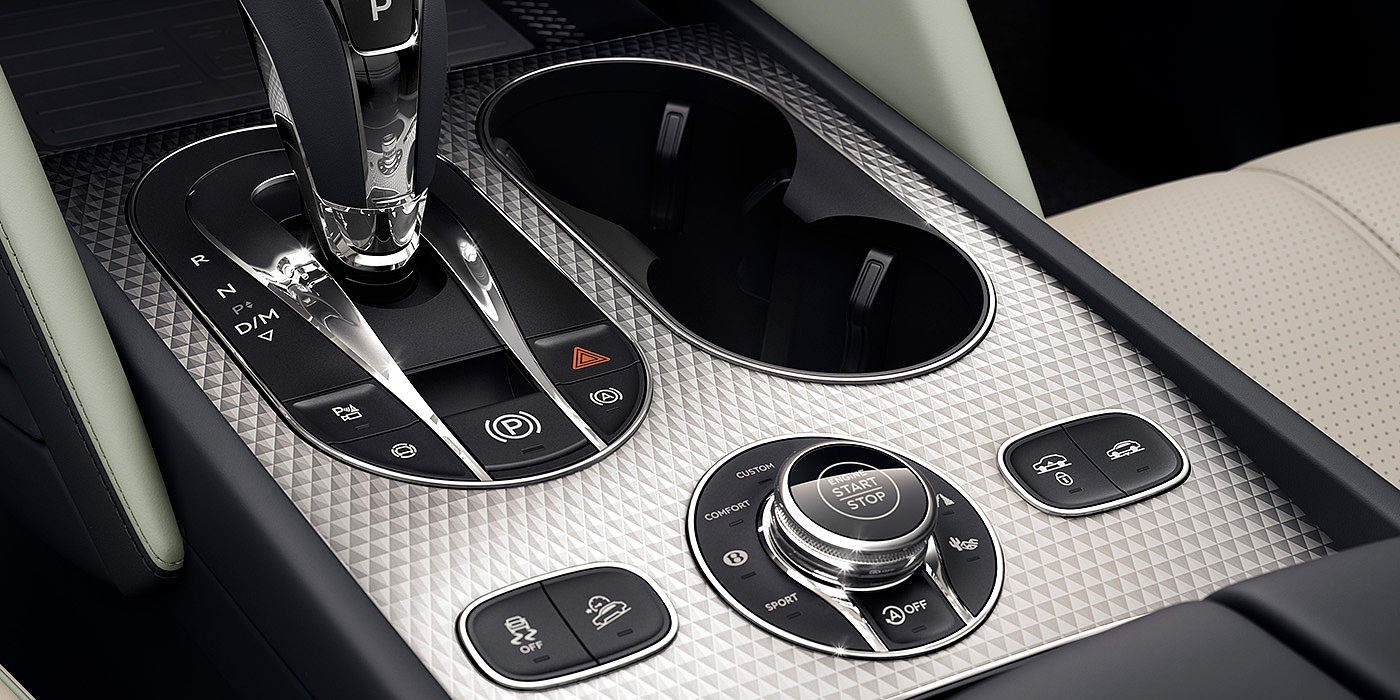 Bentayga Extended Wheel Base Mulliner diamond milled interior centre console with cupholder.
