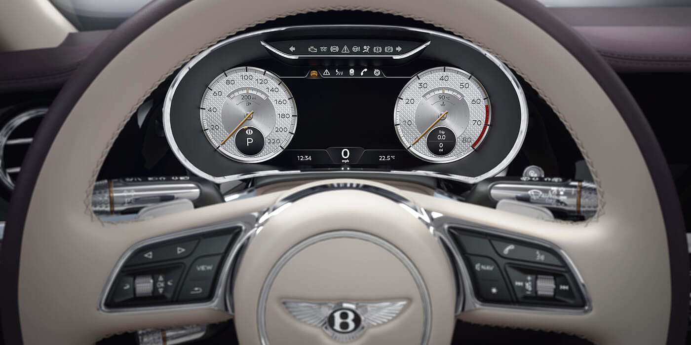 Bentley-Flying-Spur-V8-Mulliner-digital-instrument-display-detail